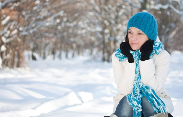 Woman in snow — Stock Photo, Image