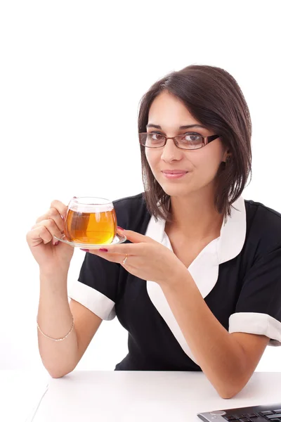 Žena s šálkem čaje — Stock fotografie