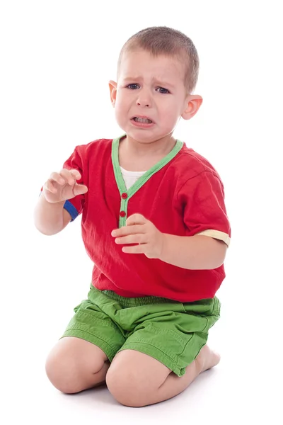 Fechar-se de um menino chorando — Fotografia de Stock
