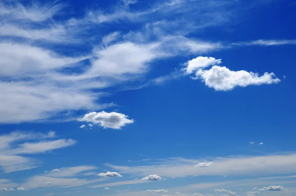 Blå himmel – stockfoto