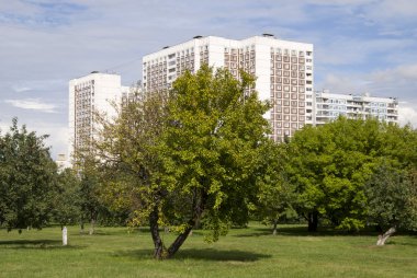 Cheap Apartment buildings in Moscow clipart