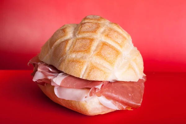 İtalyan sandwich ham ile — Stok fotoğraf