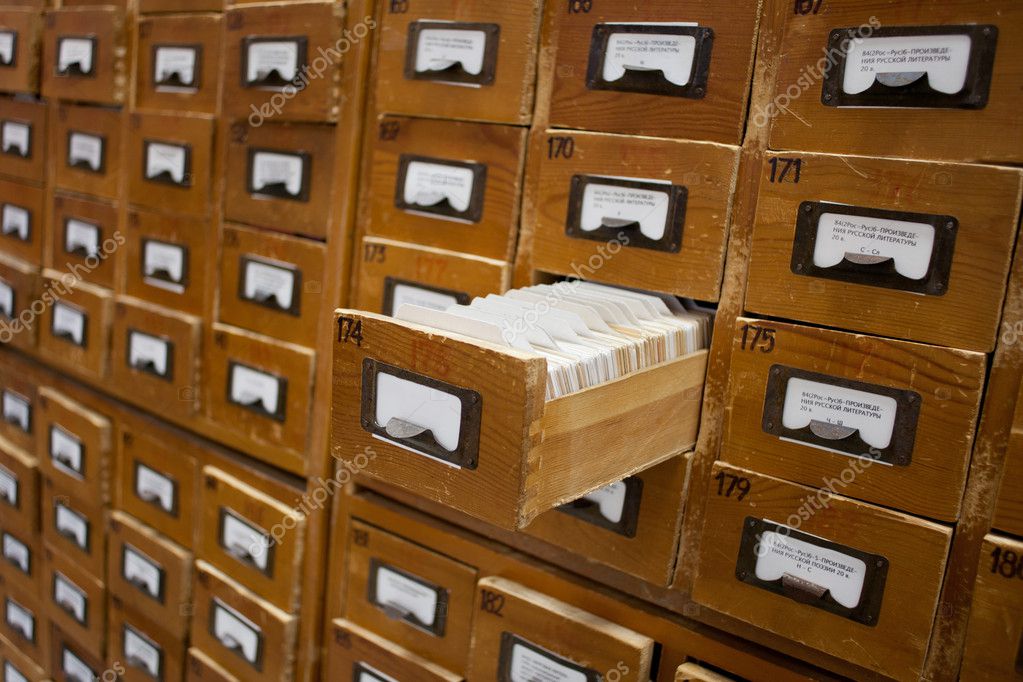 Фотообои на заказ - old wooden card catalogue with one opene.