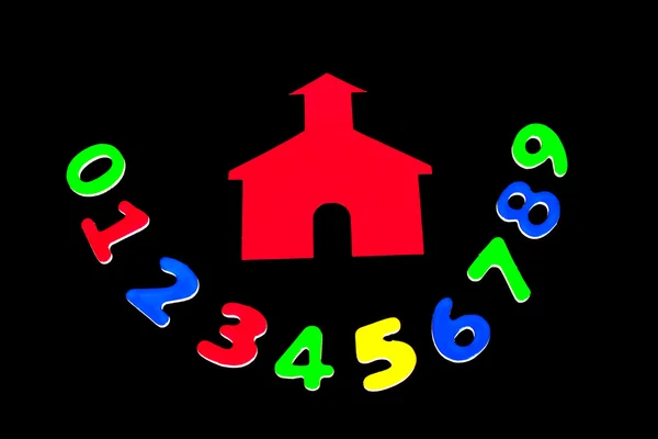 Casa de la escuela con números — Foto de Stock