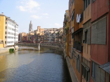 Medieval houses along the Onyar river - Girona