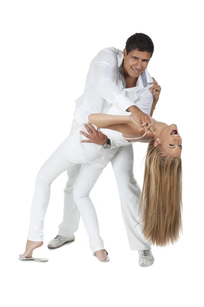 Молода пара танцює і отримує задоволення — стокове фото