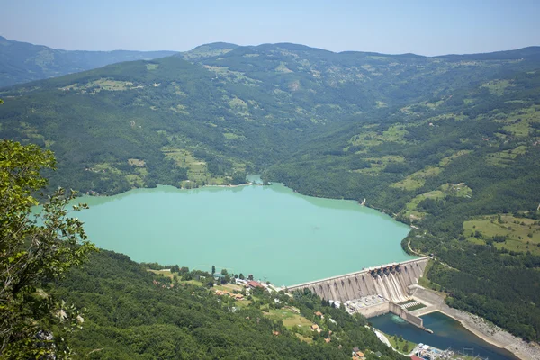 Гидроэлектростанция, плотина Перукац — стоковое фото