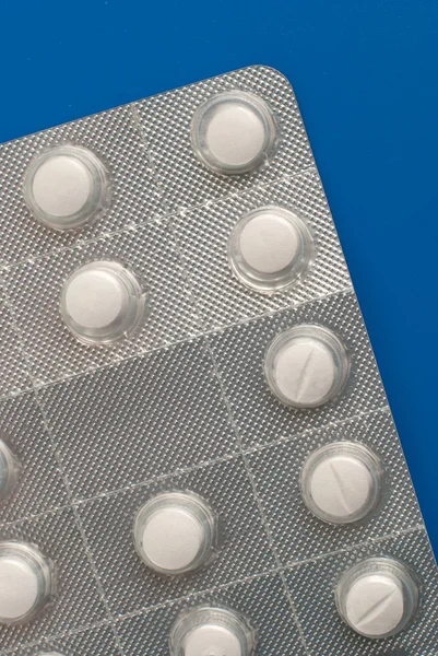 Pack of white pills — Stock Photo, Image