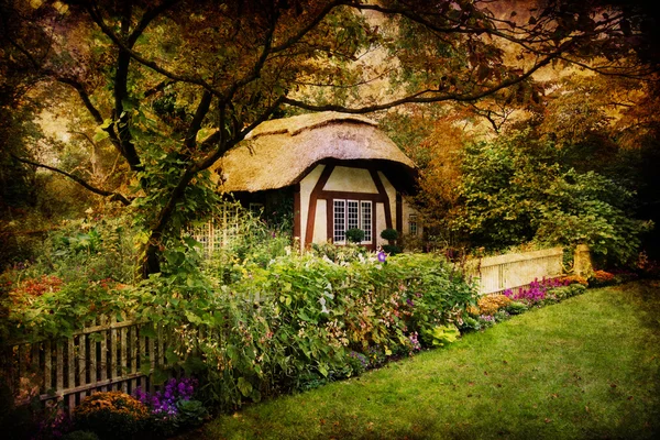 Cottage incantato — Foto Stock
