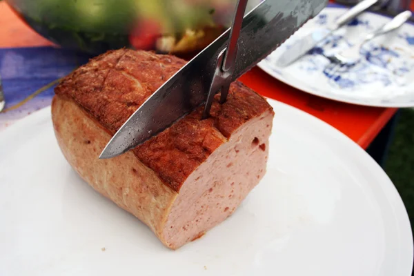 Loaf sliced — Stock Photo, Image