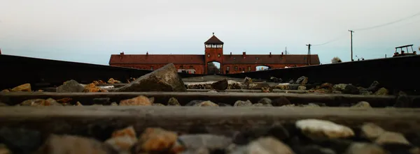 Ingang naar concentratiekamp — Stockfoto