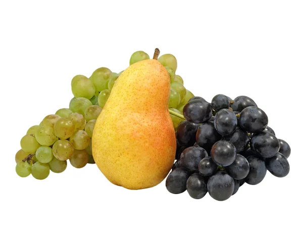 Gruszka i winogron. na białym tle. — Zdjęcie stockowe