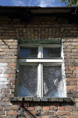 kırık pencere
