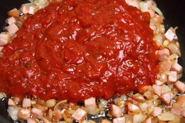 Bolognese sos