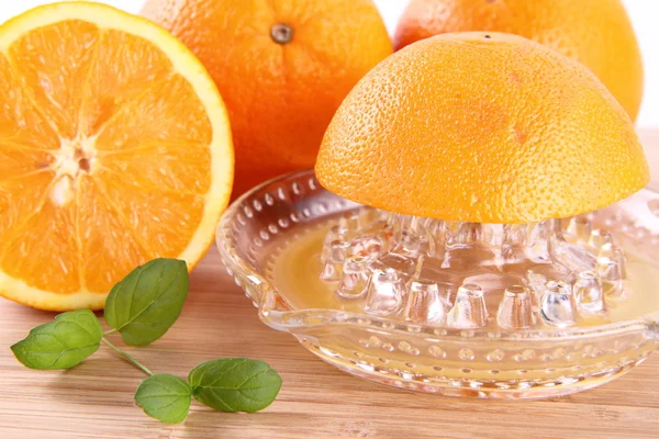 Succo d'arancia e arance — Foto Stock