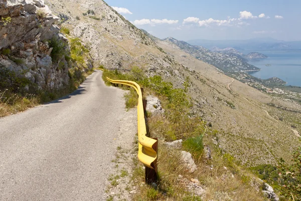 Smalle route in montenegro — Stockfoto