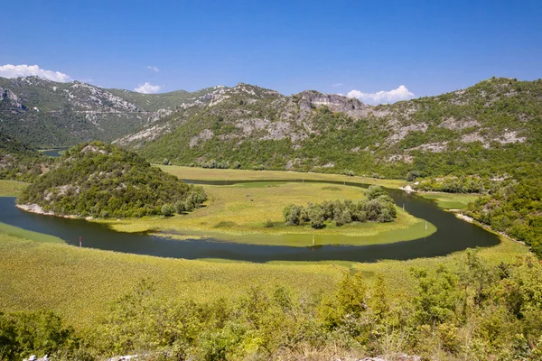 Ríos meandro - vista de belleza, Montenegro —  Fotos de Stock