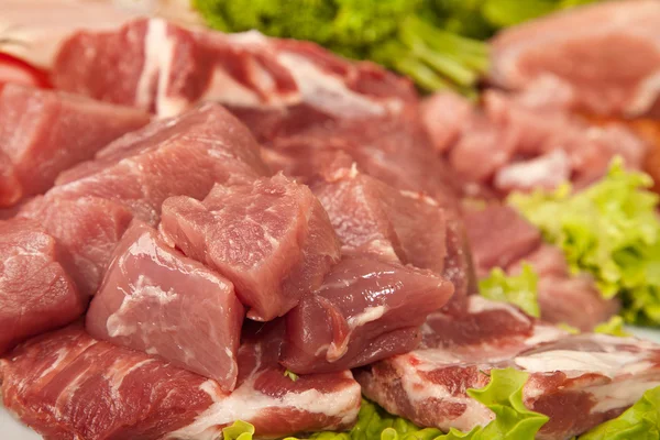 Carne cruda fresca sfondo con carne di manzo, Turchia e carne macinata — Foto Stock