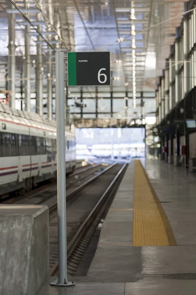 Platform 6 — Stock Photo, Image