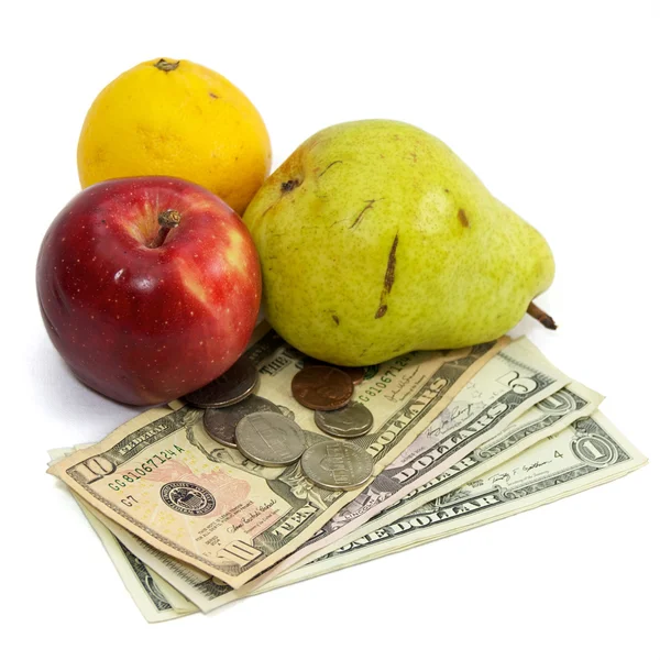 음식 과일과 화이트에 돈을의 비용 — 스톡 사진