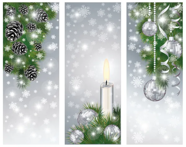 Gümüş kış afiş ile Noel topları ve mum, vektör ayarla — Stok Vektör