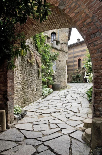 Gropparello slott. Emilia-Romagna. Italien. — Stockfoto