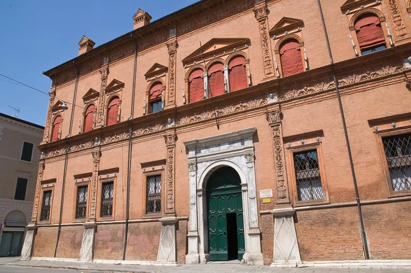 Magnanini-Roverella Palace. Ferrara. Emilia-Romaña. Italia . —  Fotos de Stock