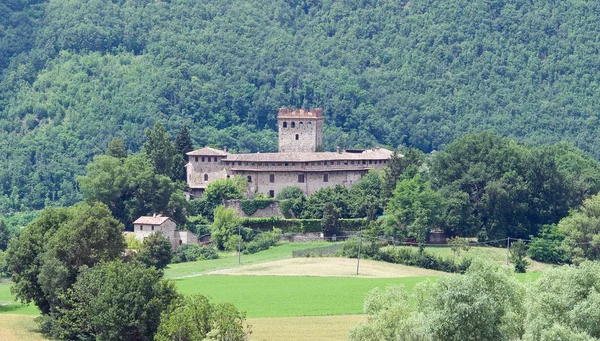 Montechiaro kasteel. Rivergaro. Emilia-Romagna. Italië. — Stockfoto