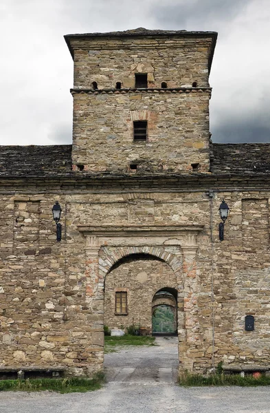 Golaso zamku. Varsi. Emilia-Romania. Włochy. — Zdjęcie stockowe