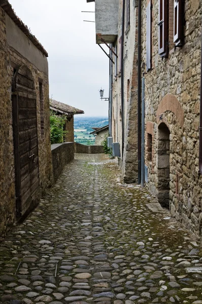Alleyway. vigoleno. Emilia-Romagna. İtalya. — Stok fotoğraf
