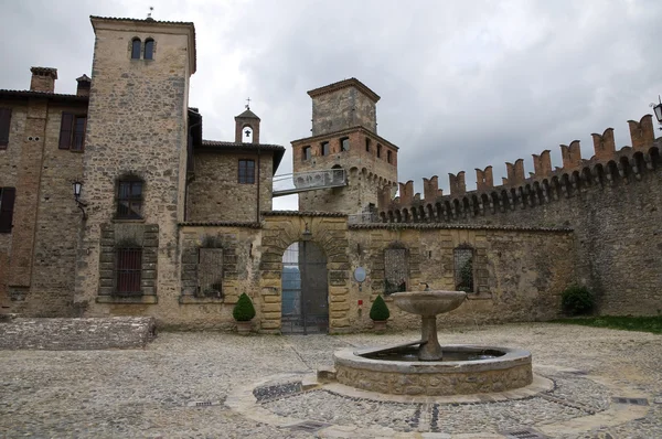 Vigoleno의 성입니다. 에밀리 아 로마 냐입니다. 이탈리아. — 스톡 사진