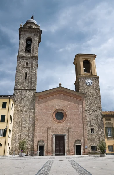 Katedral. Bobbio. Emilia-Romagna. İtalya. — Stok fotoğraf