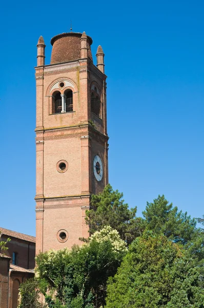 O St. George está fora das paredes. Ferrara. Emilia-Romagna. Itália . — Fotografia de Stock