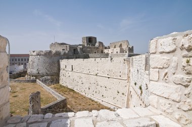 monte sant'angelo Kalesi. Puglia. İtalya.