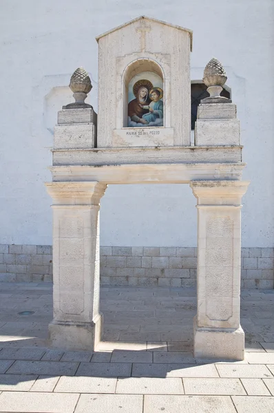 Santuario de la Virgen del Pozzo Basílica. Capurso. Puglia. Italia . — Foto de Stock