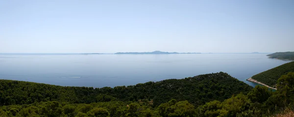在克罗地亚科尔丘拉岛的小岛 — 图库照片