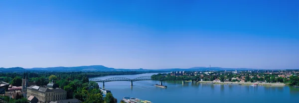 El panorama de la curva del Danubio Imagen de stock