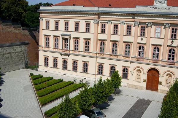 Arcibiskupský palác ve městě Ostřihom, Maďarsko — Stock fotografie