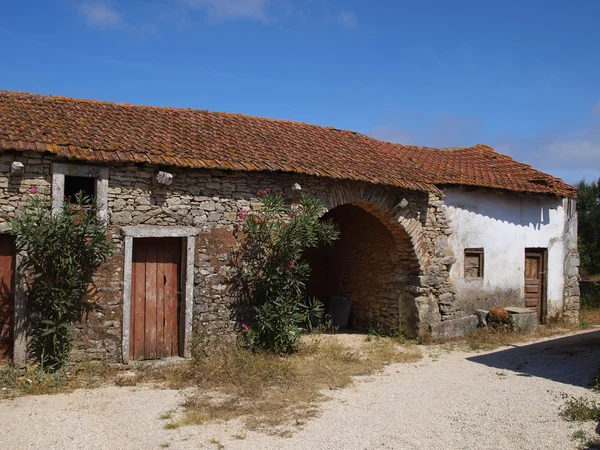 Staré hospodářské budovy v Portugalsku fatima — Stock fotografie