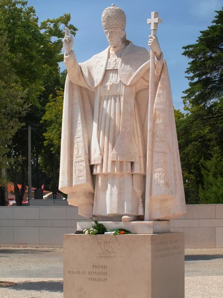 교황 pio xii의 동상 — 스톡 사진