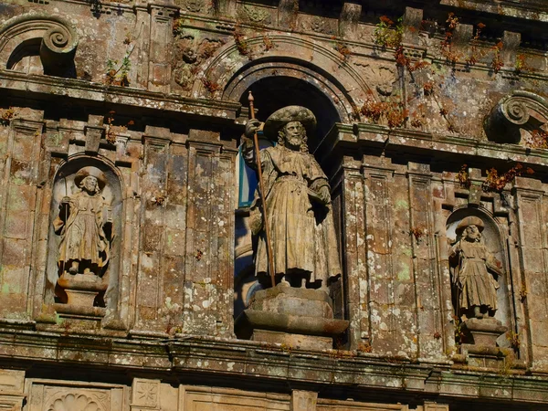 Excerpt from the wall above the entrance to the Cathedral in San — Stock Photo, Image