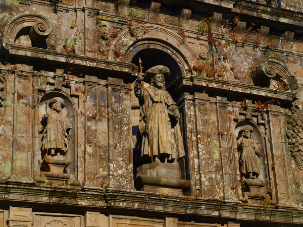 Utdrag från väggen ovanför ingången till katedralen i san — Stockfoto