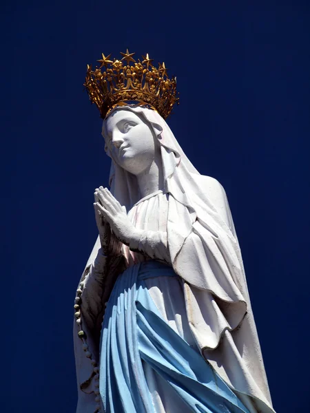 Lourdes madonna'nın büyük figür — Stok fotoğraf