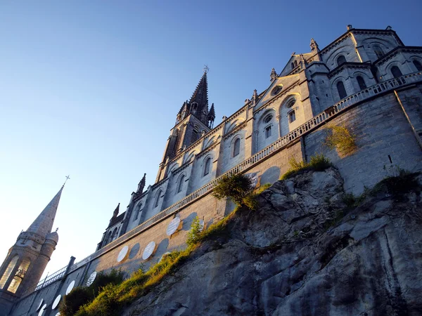 Basilique de l'Immaculée Conception à Lourdes — Photo