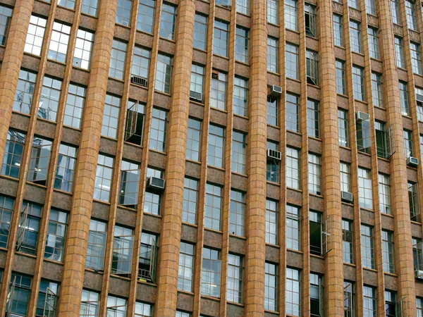 Antigo edifício de escritórios — Fotografia de Stock