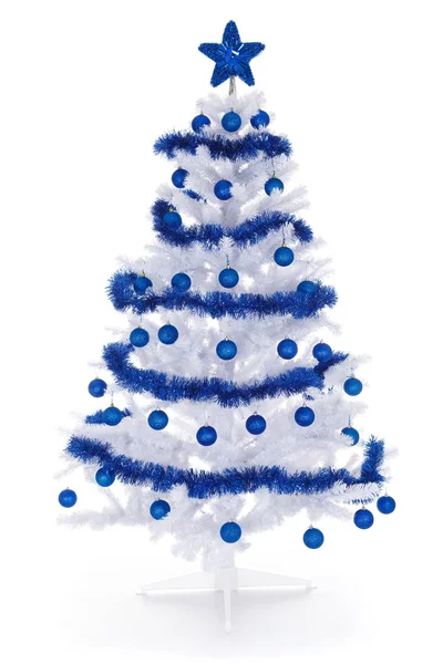 Vit cristmas träd med blå dekoration — Stockfoto