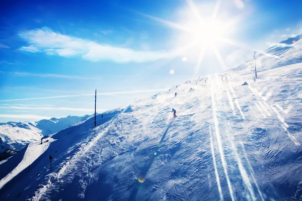 Ski au coucher du soleil — Photo