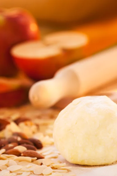 Яблучний пиріг інгредієнти — стокове фото