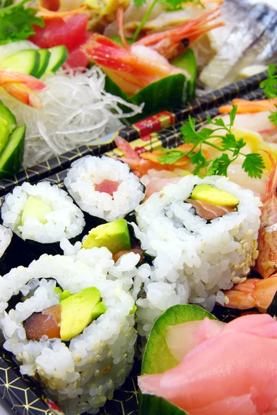 Rolos da Califórnia e sushi Fotografias De Stock Royalty-Free