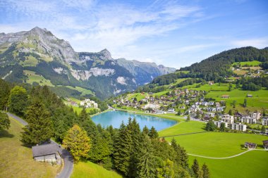 Engelberg Köyü, İsviçre